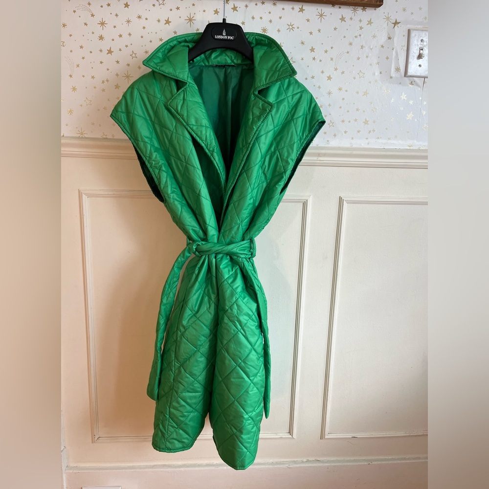 PENDING Green Puffy Long Winter Vest with Tie
